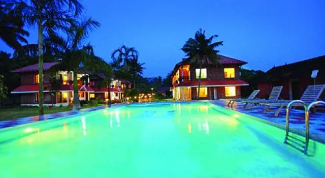 Leisure Vacations Goldfield Lake Resort, Varaa Lomakeskus Kottayam New Delhi