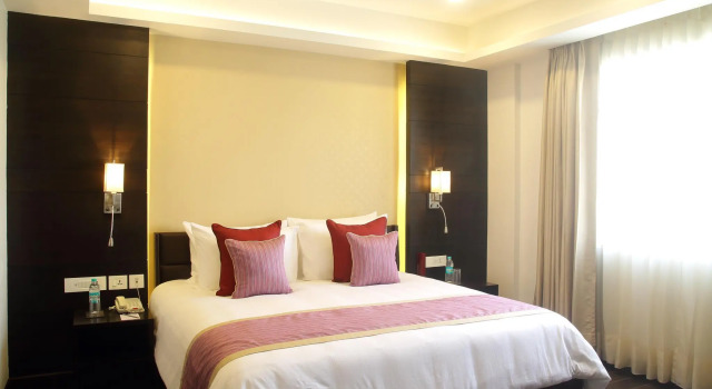 Номер Executive Ameya Suites
