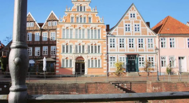 Moderne 2-Zimmer Wohnung! WLAN und Netflix inklusive! Zentral gelegen in der historischen Altstadt!