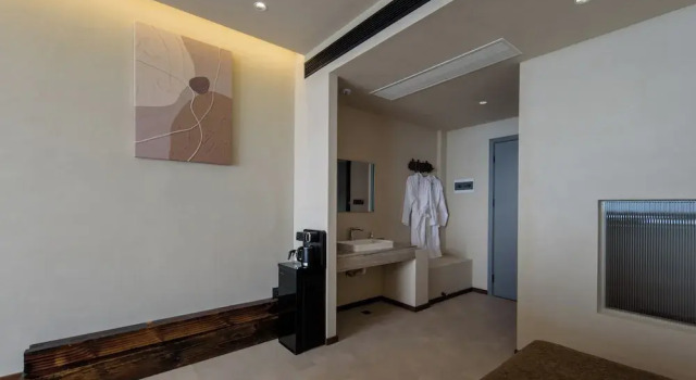 Двухместный семейный номер Standard с балконом и с видом на океан Dali Shuanglang Haiyu Sea View B&B