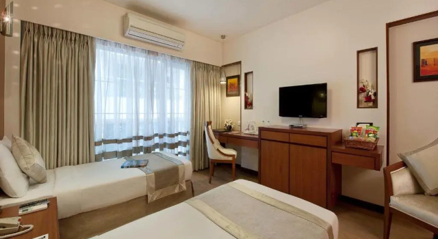 Двухместный номер Deluxe Grand Residency Hotel & Serviced Apartments