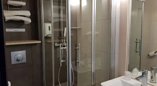 Двухместный номер Standard Hôtel Inn Design & Restaurant Rochefort