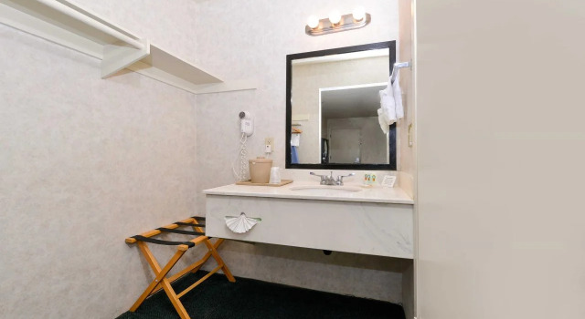 Rodeway Inn & Suites El Cajon San Diego East, Забронировать Отель СПА-отели Эль-Кахон, SPA-услуги
