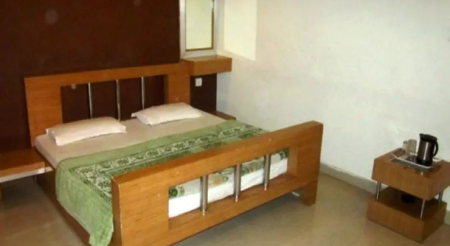 Hotel Kapoor, Rezervovat Hotel Haridvár Uttarakhand