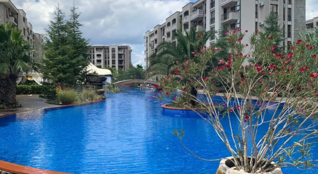 Студия Luxury Orchid apartment with a garden in a private hotel complex Cascadas Bulgaria