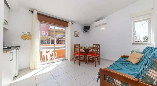 Casa Costa Doiro Guesthouse, Забронировать Апартаменты/квартира Недорогие отели Лагуш, рядом с Форте Понте да Бандейра, недорого