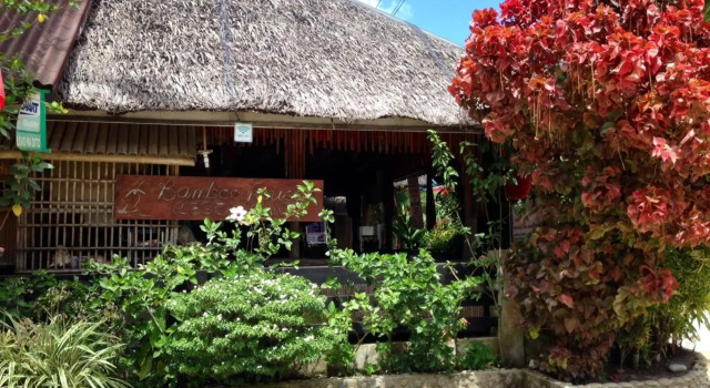 Ayettes Bamboo Cottages, Prenota Hotel Port Barton 