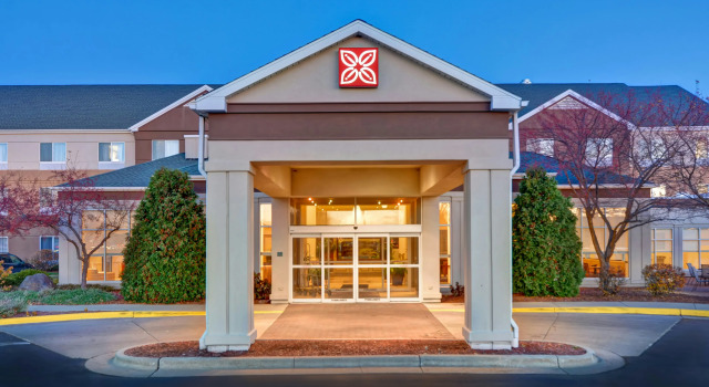 Hilton Garden Inn Oshkosh, Book Hotel Hoteller i Oshkosh med pool, Swimmingpool