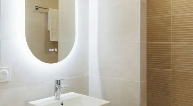 Двухместный семейный номер Standard Apparthôtel Le Corot - Accès Autonome - Saint-Junien Centre