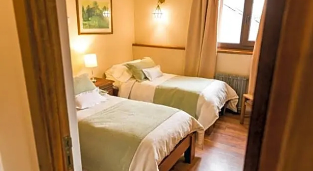 Четырёхместный номер Standard Tunqueley Hotel