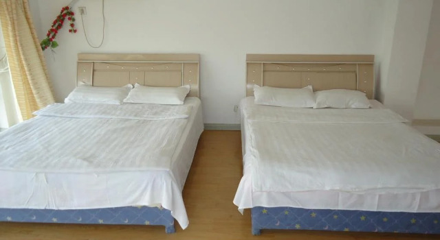Yilanlou Inn With Garden View, Book Hotel Dali Yunnan