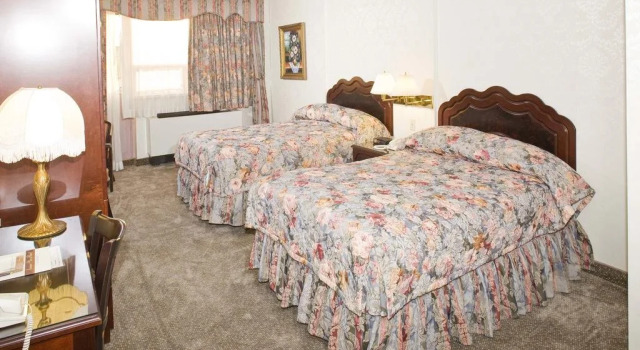 The Avenue Plaza, Book Hotel Brooklyn New York Metropolitan area