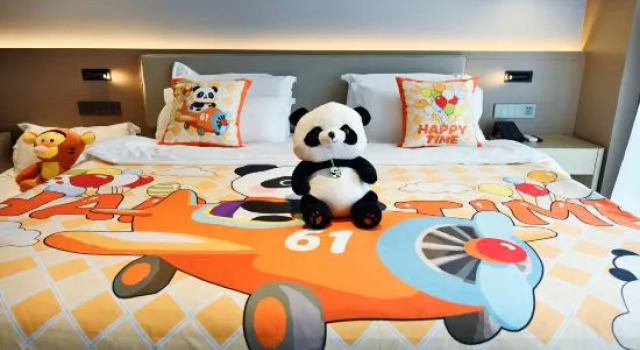Семейный люкс Rezen Jundun Hotel (Chengdu Jintang)