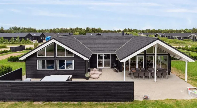 5 Star Holiday Home in Norre Nebel
