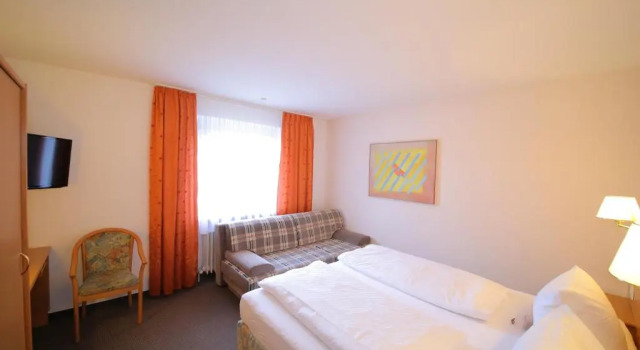 Трёхместный номер Standard Hotel Zum Prinzen Sinsheim