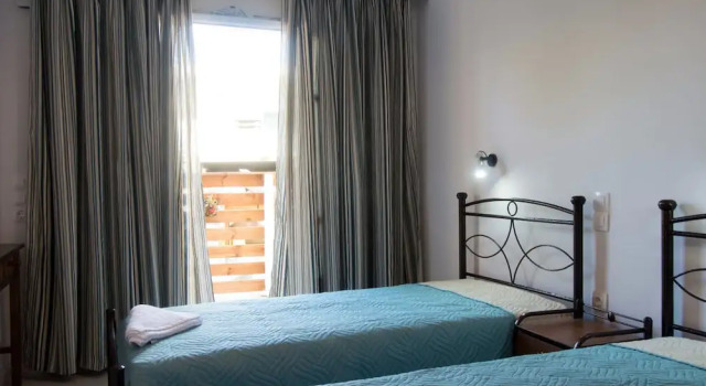 Olive Tree Apartments, Book Apartment Hotels in Argassi with Parking, Parking