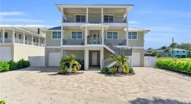 Коттедж Sunset Breeze in Fort Myers Beach