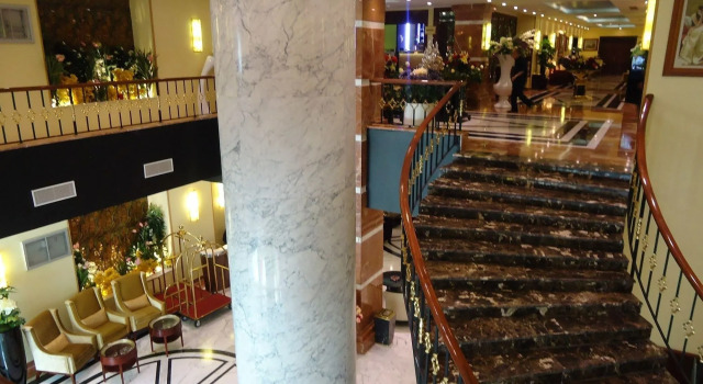 Oasis Hotel