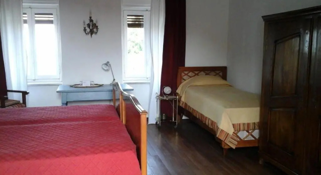 Stanza di 'Nonna Giovanna', Rezervovat Hotel Antignano Piemont