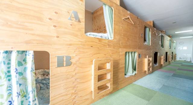 Кровать в общем номере HOSTEL PAQ tokushima