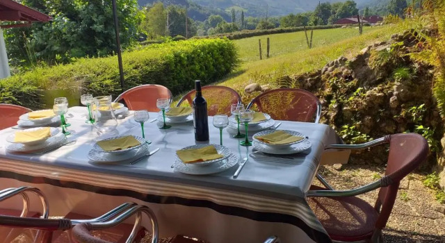 Коттедж с 4 комнатами villa au pays BASQUE 1,5km de ST-Jean-Pied-de-port