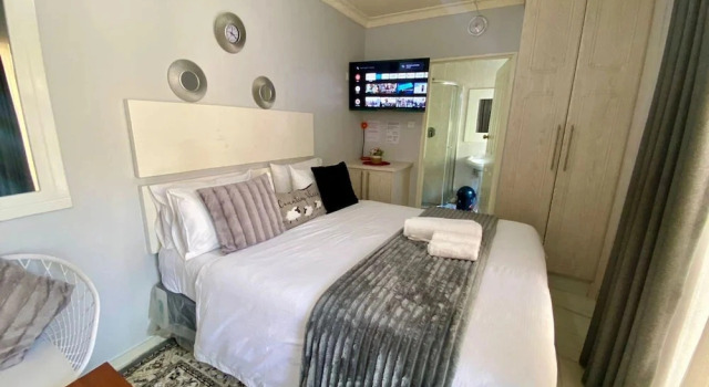 Коттедж Villa near Airport City Centre - 2317