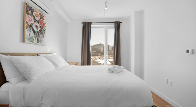 Апартаменты Deluxe Chic Brooklyn Stay Steps to G Train