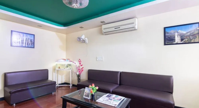Hotel Pearl Inn, Rezervovat Hotel Hotely v Bangalore s parkováním, Parkování