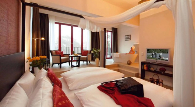 Strandhotel Heringsdorf mit Soleaußenpool 30 Grad, Забронировать Отель Херингсдорф Узедом