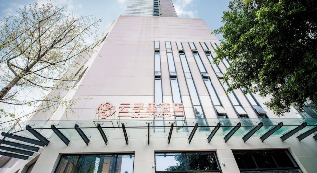 Infully Hotel - Zigong, Rezervasyon Otel Zigong Sichuan