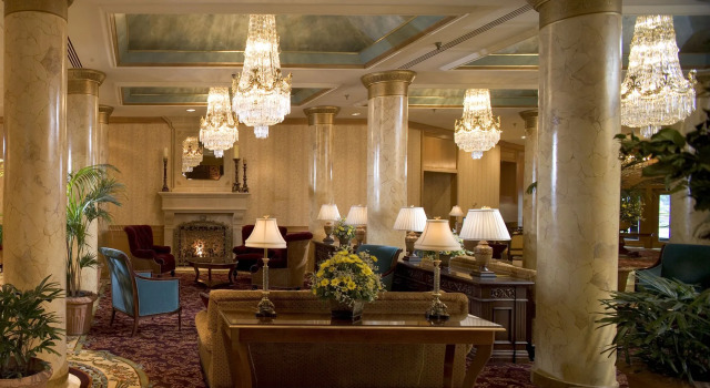 The Saint Paul Hotel, Varaa Hotelli Hotellit Minnesota pysäköinnillä, Pysäköinti