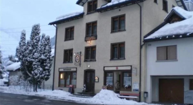 Gasthaus Elmer, Забронировать Отель Эльм кантон Гларус