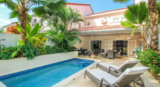 Номер Standard с 2 комнатами Relax Poolside At This Stylish Townhouse - Porters Gate 24 by BSL Rentals