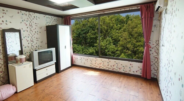 Bada Story Pension, Prenota Appartamento Hotel a Gyeonggi-do con parcheggio, Parcheggio