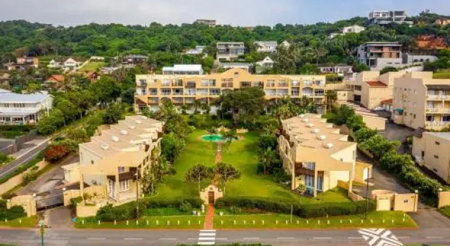 Mallorca 5 Duplex, Забронировать Отель Пляж Умдлоти Durban North Coast, рядом с Пляж Umdloti Beach
