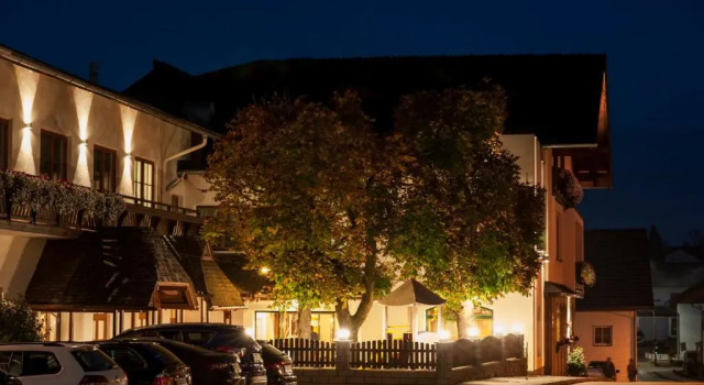 Hotel-Gasthof Beim Böckhiasl, Book Hotel  