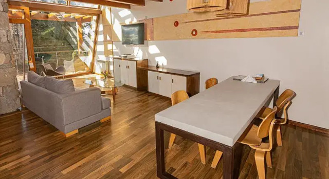 Четырёхместный номер Superior с балконом Rochester Bariloche Suites & Spa