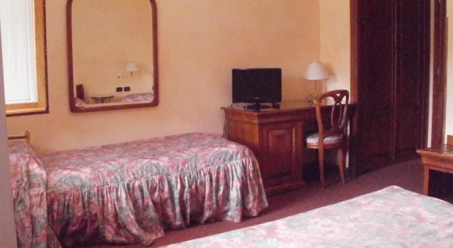 Четырёхместный номер Standard Albergo La Meridiana