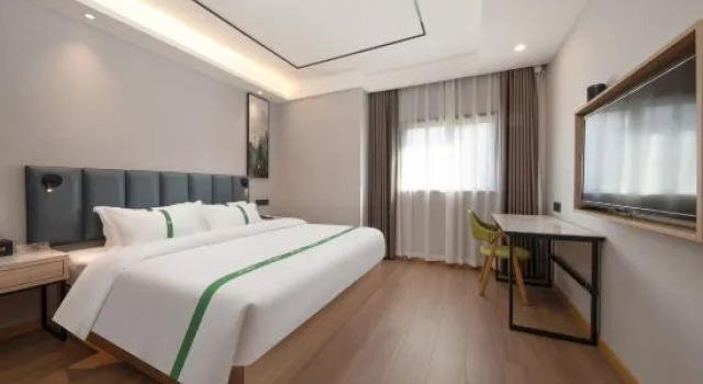 Люкс GreenTree Inn  (Huaibei Nanli ChengDe Road East BeiJing RoadExpressHotel)