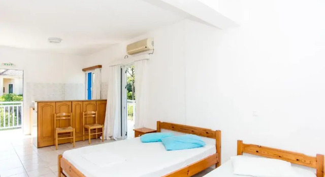 Номер Economy Blue White Apartments - Kefallonia Poolside Retreats