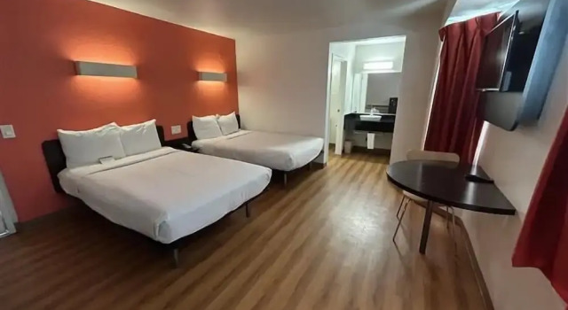 Studio 6 Suites - Riverside, Ca, Rezervați Hotel Riverside California