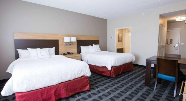 TownePlace Suites by Marriott Pittsburgh Harmarville, Rezerwuj Hotel Harmarville Pensylwania