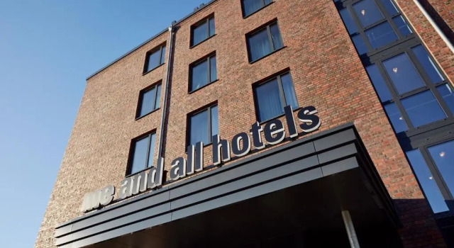Me and All Hotel Kiel, by Hyatt, Забронировать Отель Бизнес-отели Киля, рядом с Причал Остзеекай, 4* 5*
