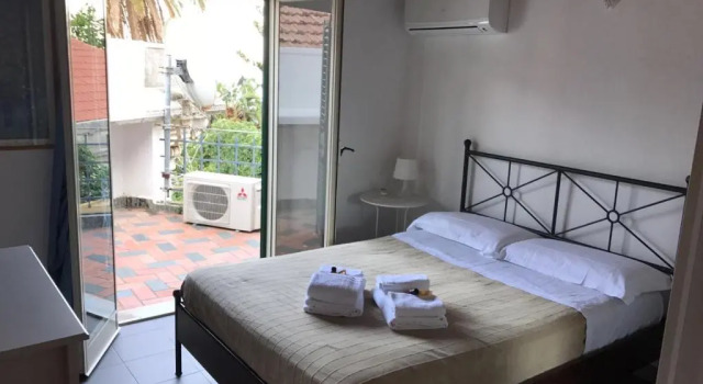 Номер Standard Town House Messina Paradiso