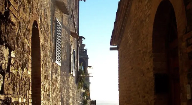 We Tuscany - Il Capitello Just Below The Towers, Buchen Sie Hotel Hotels in Elsa-Tal mit Parkplatz, Parkplätze