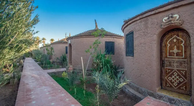 Бунгало Deluxe Chez Le Pacha - Authentic Sahara Hotel Mhamid