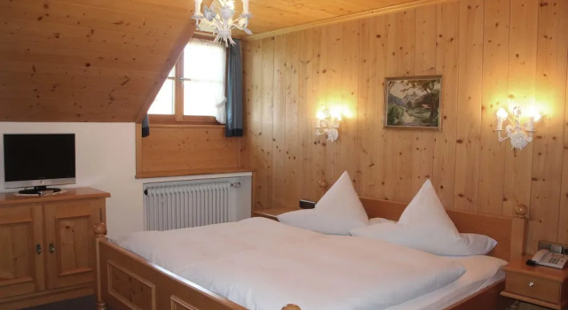 Hotel-Pension St. Leonhard, Rezervați Hotel Murnau am Staffelsee 