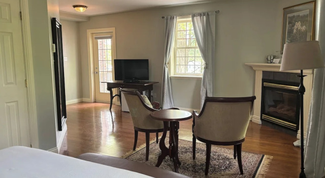 Номер Classic Manoir Sweetsburg