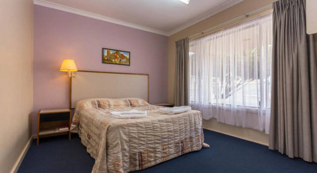 Апартаменты с 3 комнатами Sleepwell Motel