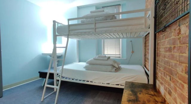 Номер Superior U Street Capsule Hostel